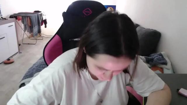 Image 12 of llevella Stream on Chaturbate on 16 months ago