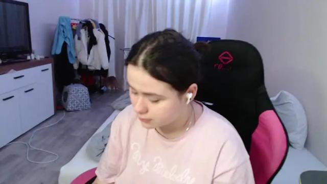 Image 3 of llevella Stream on Chaturbate on 14 months ago
