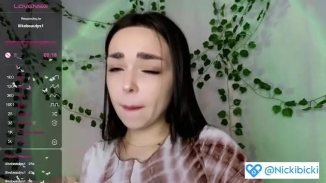 Image 4 of lol_moore Stream on Chaturbate on 18 months ago