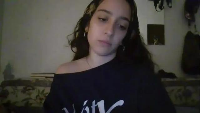 Image 2 of lola3150 Stream on Chaturbate on 4 months ago