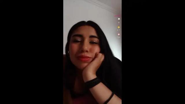 Image 2 of lola_and_bugs_ Stream on Chaturbate on 12 days ago