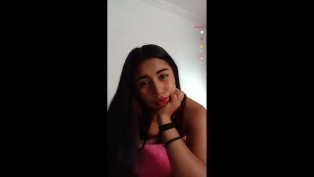 Image 3 of lola_and_bugs_ Stream on Chaturbate on 12 days ago