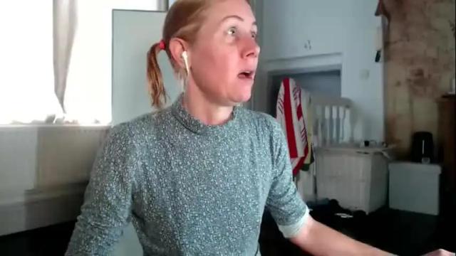 Image 4 of lola_belgium Stream on Chaturbate on 18 days ago