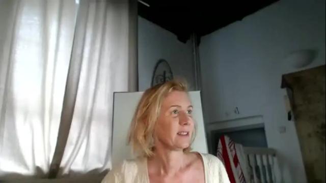 Image 2 of lola_belgium Stream on Chaturbate on 14 days ago
