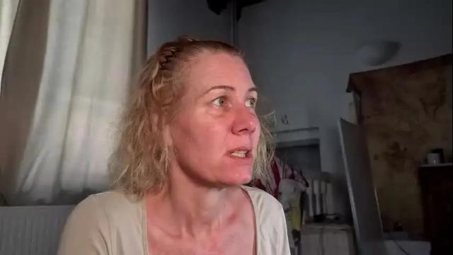 Image 4 of lola_belgium Stream on Chaturbate on 7 days ago