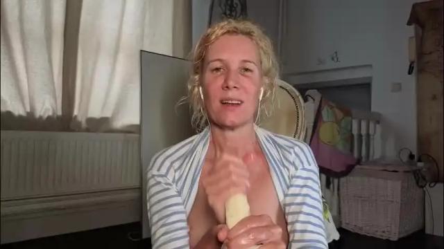 Image 12 of lola_belgium Stream on Chaturbate on 1 month ago