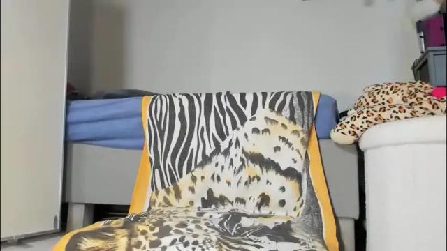 Image 12 of lola_belgium Stream on Chaturbate on 24 days ago