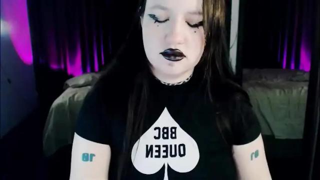 Image 10 of lola_chi Stream on Chaturbate on 29 days ago