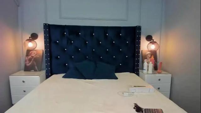 Image 2 of lola_davies Stream on Chaturbate on 21 days ago