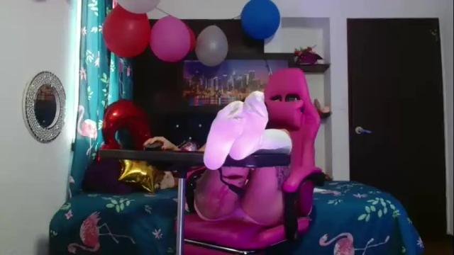 Image 10 of lola_fiery Stream on Chaturbate on 2 months ago