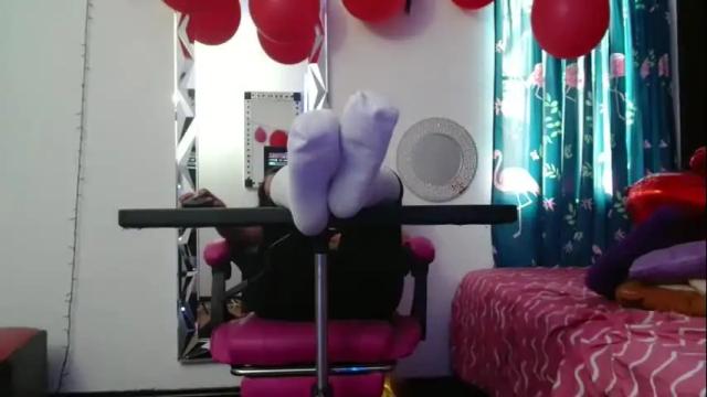 Image 12 of lola_fiery Stream on Chaturbate on 2 months ago