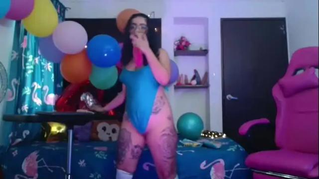 Image 4 of lola_fiery Stream on Chaturbate on 2 months ago
