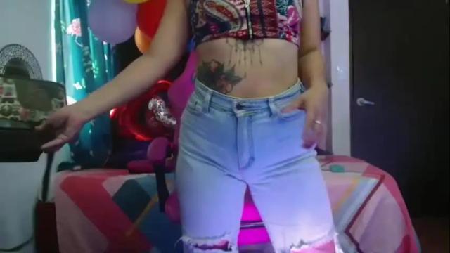 Image 3 of lola_fiery Stream on Chaturbate on 1 month ago