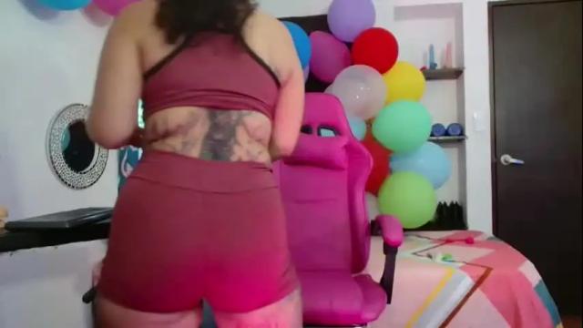 Image 4 of lola_fiery Stream on Chaturbate on 1 month ago