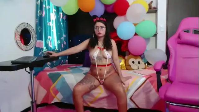 Image 7 of lola_fiery Stream on Chaturbate on 1 month ago