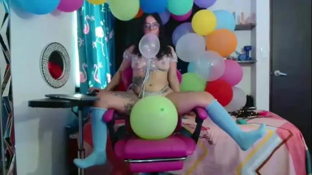 Image 6 of lola_fiery Stream on Chaturbate on 1 month ago