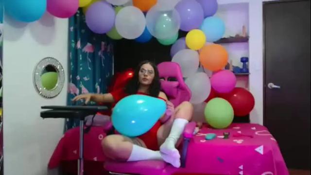 Image 10 of lola_fiery Stream on Chaturbate on 1 month ago