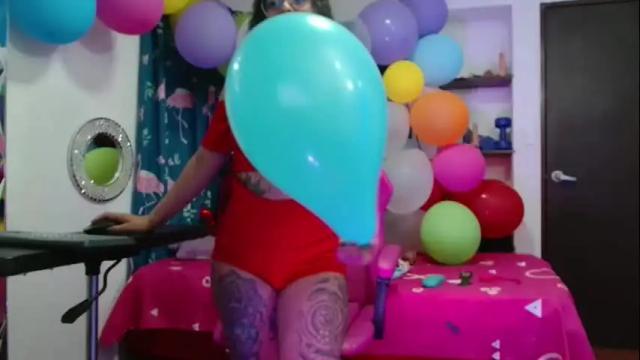 Image 11 of lola_fiery Stream on Chaturbate on 1 month ago