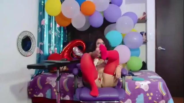 Image 8 of lola_fiery Stream on Chaturbate on 28 days ago