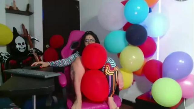 Image 7 of lola_fiery Stream on Chaturbate on 7 days ago