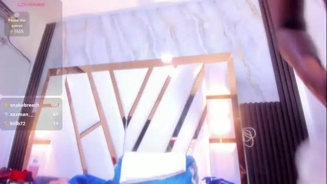 Image 7 of lola_hornei Stream on Chaturbate on 15 hours ago