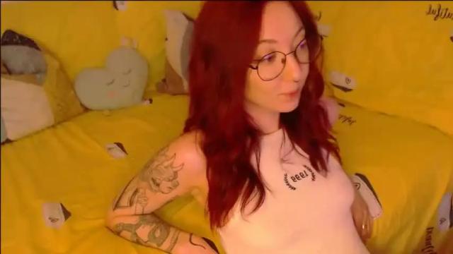 Image 7 of lola_lemonade Stream on Chaturbate on 15 months ago