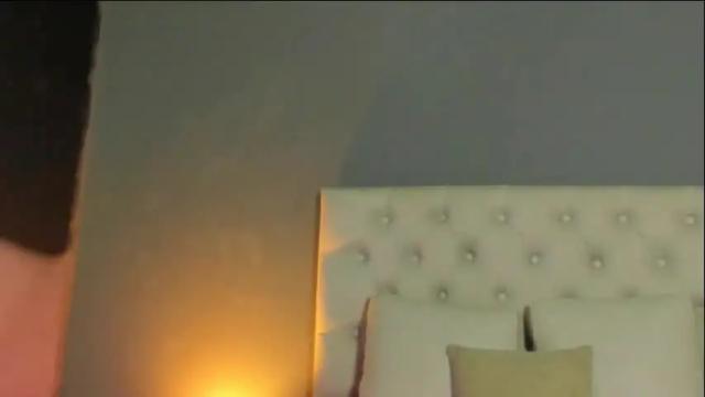 Image 11 of lola_red956680 Stream on Chaturbate on 5 days ago