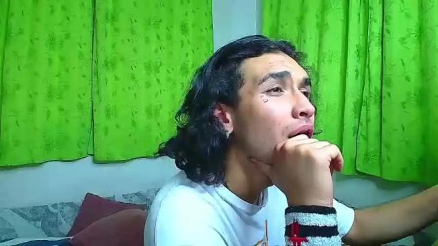 Image 12 of lola_y_pepe Stream on Chaturbate on 16 months ago