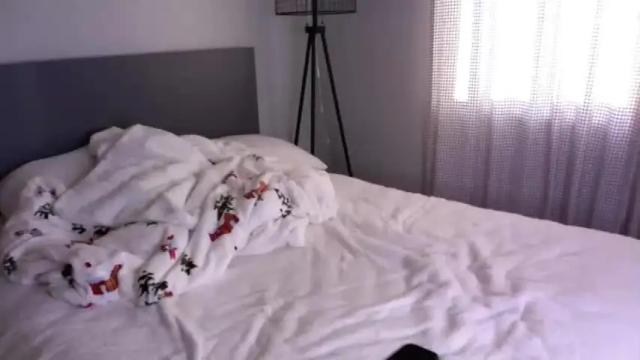 Image 3 of lolaabunnyxo Stream on Chaturbate on 18 months ago