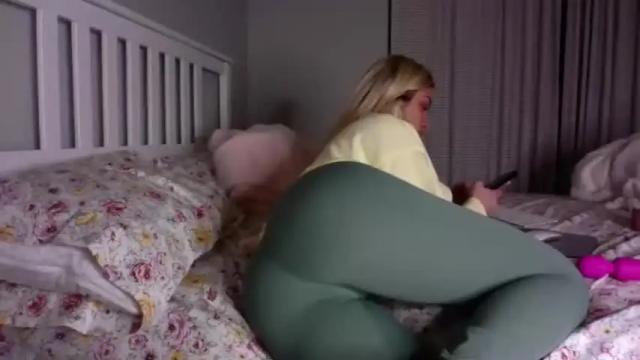 Thumbnail 2, lolaabunnyxo's Stream at Chaturbate, 15 months ago