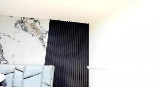 Image 2 of lolaangellx Stream on Chaturbate on 19 days ago