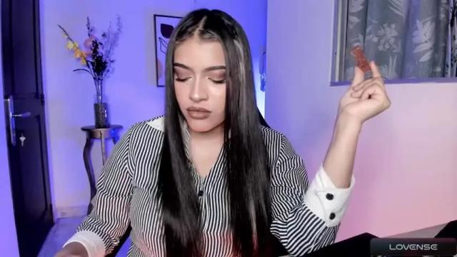 Thumbnail 1, lolaasmith_21's Stream at Chaturbate, 13 months ago