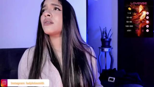 Image 12 of lolaasmith_21 Stream on Chaturbate on 12 months ago