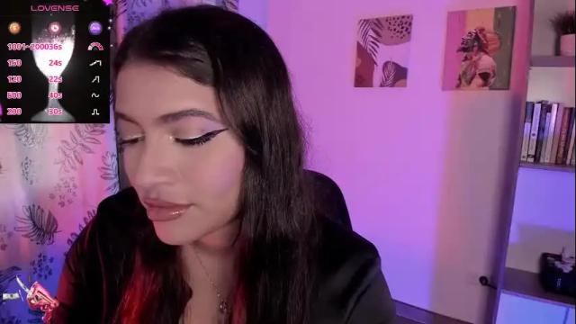 Image 3 of lolaasmith_21 Stream on Chaturbate on 22 days ago