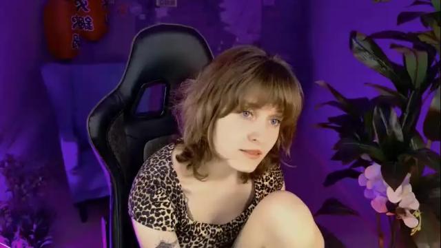 Image 11 of lolaasmus Stream on Chaturbate on 20 days ago
