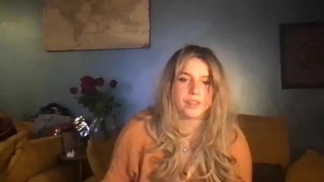 Image 4 of lolabellajensen Stream on Chaturbate on 14 months ago