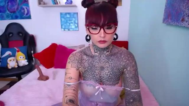 Image 8 of lolabrouse__ Stream on Chaturbate on 14 months ago