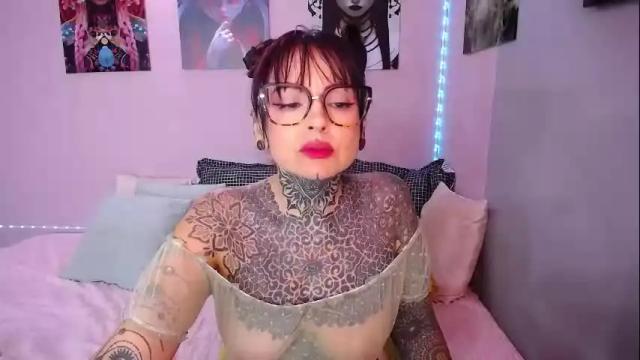 Image 6 of lolabrouse__ Stream on Chaturbate on 14 days ago