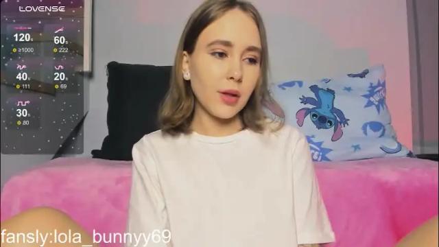 Image 4 of lolabunnyz Stream on Chaturbate on 3 days ago