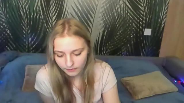 Image 8 of loladall Stream on Chaturbate on 14 months ago