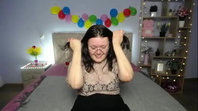 Thumbnail 1, lolahikls's Stream at Chaturbate, 1 month ago