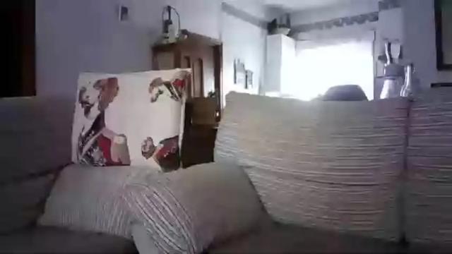 Image 2 of lolahueso Stream on Chaturbate on 1 month ago