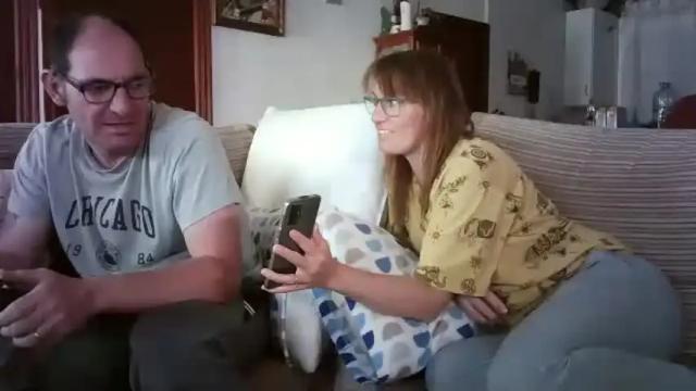 Image 3 of lolahueso Stream on Chaturbate on 1 month ago