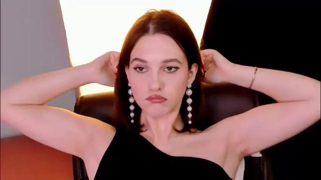 Image 2 of lolalemona Stream on Chaturbate on 2 months ago