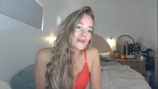Image 12 of lolaoohlala Stream on Chaturbate on 1 month ago