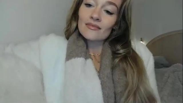 Image 3 of lolaoohlala Stream on Chaturbate on 4 months ago