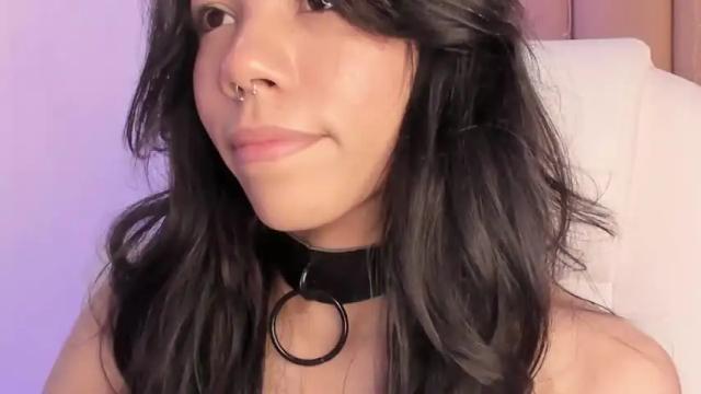 Image 2 of lolarose01 Stream on Chaturbate on 18 months ago