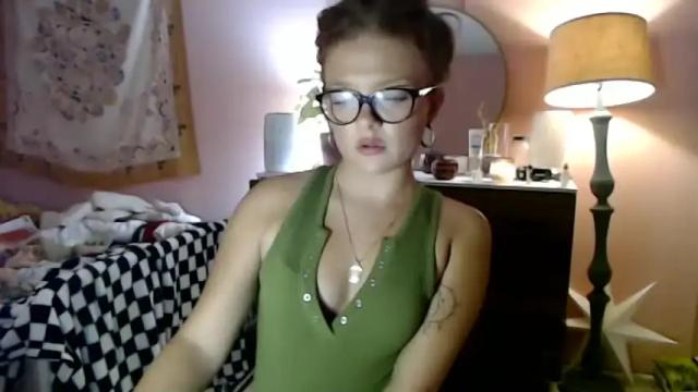 Image 10 of lolasyren Stream on Chaturbate on 24 months ago