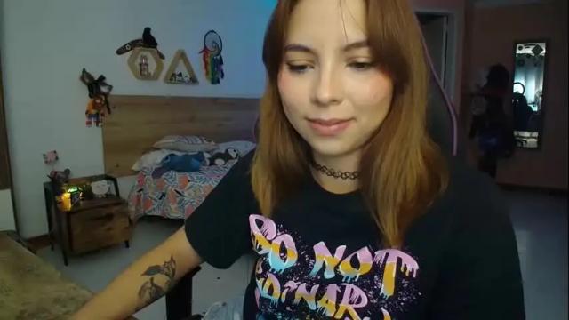 Image 6 of lolaverse Stream on Chaturbate on 1 month ago