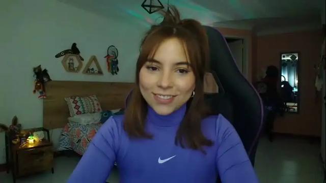 Image 8 of lolaverse Stream on Chaturbate on 1 month ago